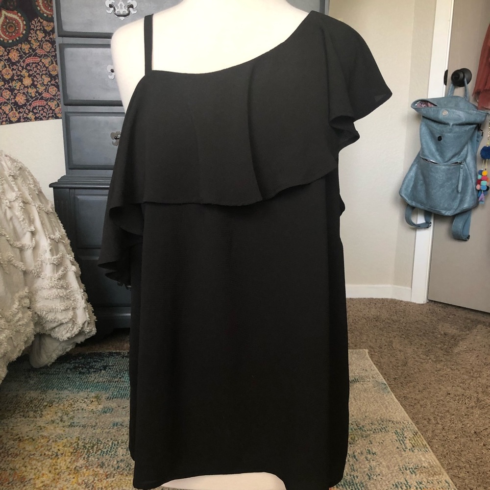 One shoulder blouse